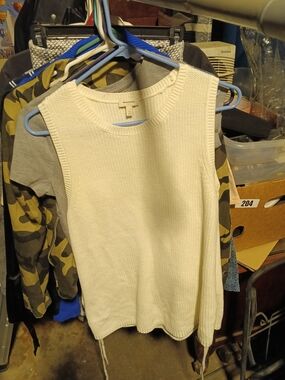 Talbots Ivory Knit Sleeveless Sweater Shell